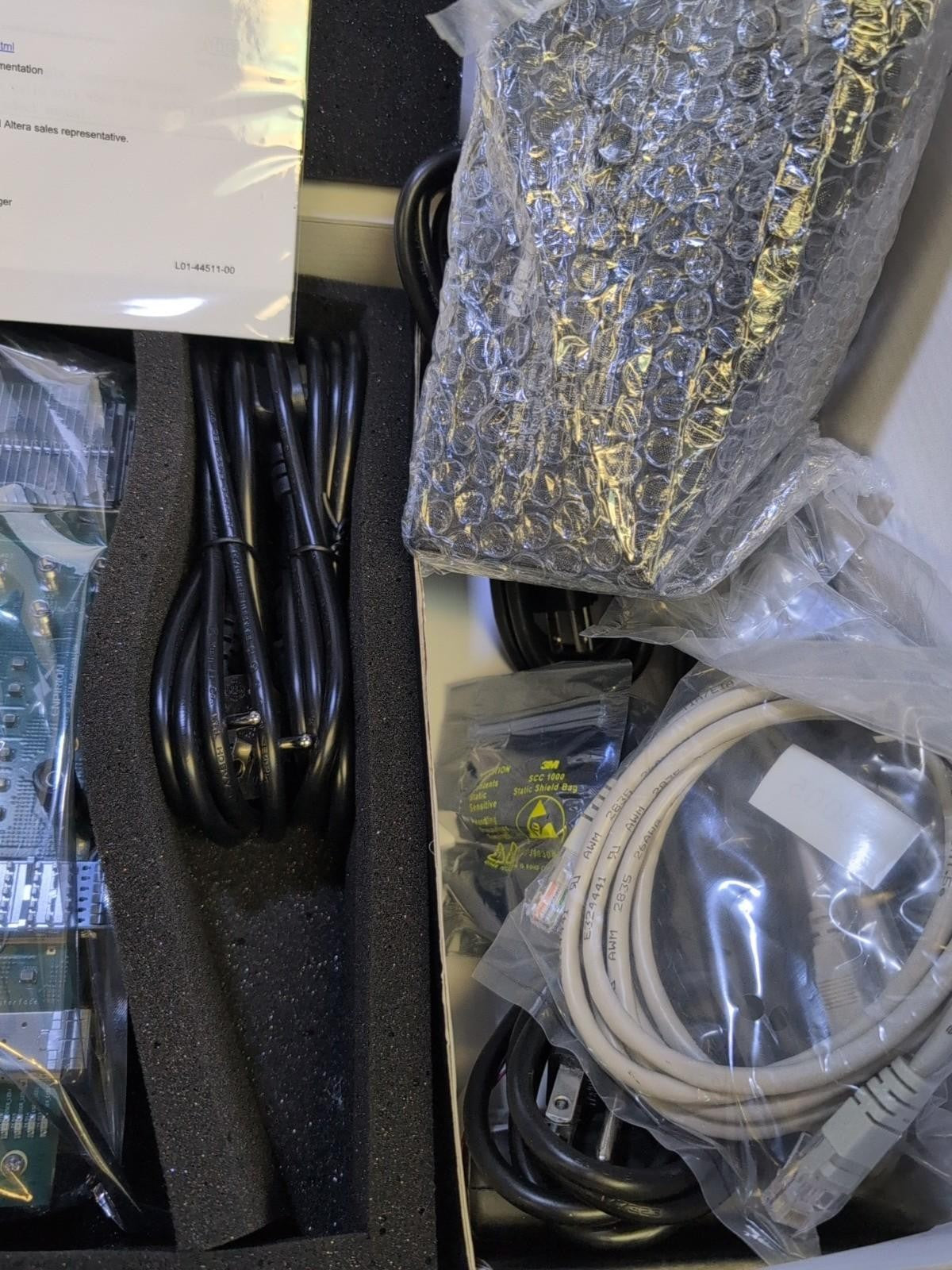 NEW Altera Transceiver Signal Integrity Arria 10 GX FPGA Development Kit W/AC -