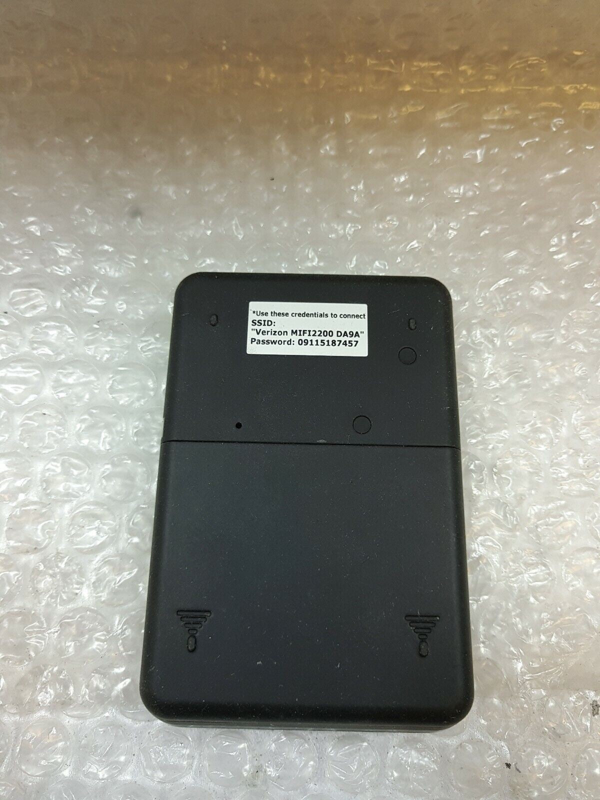 - Verizon Wireless - Novatel MiFi 2200 - Black - 3G Mobile Data WiFi Hotspot