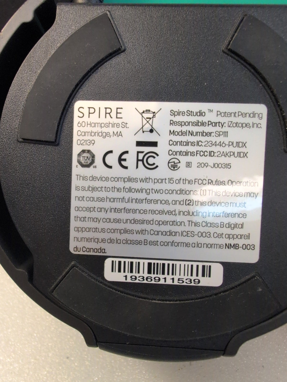 🎸 iZotope Spire Studio SP111 Portable Recording Studio & Bluetooth Speaker