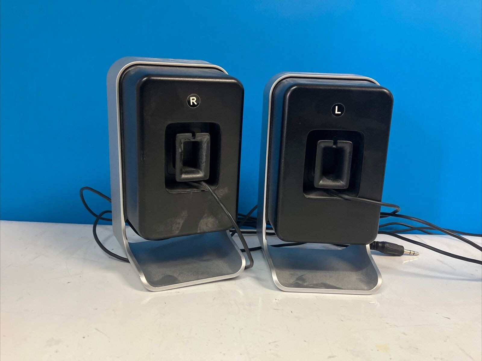 2x Logitech LS21 Model S-00040 Multimedia Computer Speakers Only *Tested/Work* ~