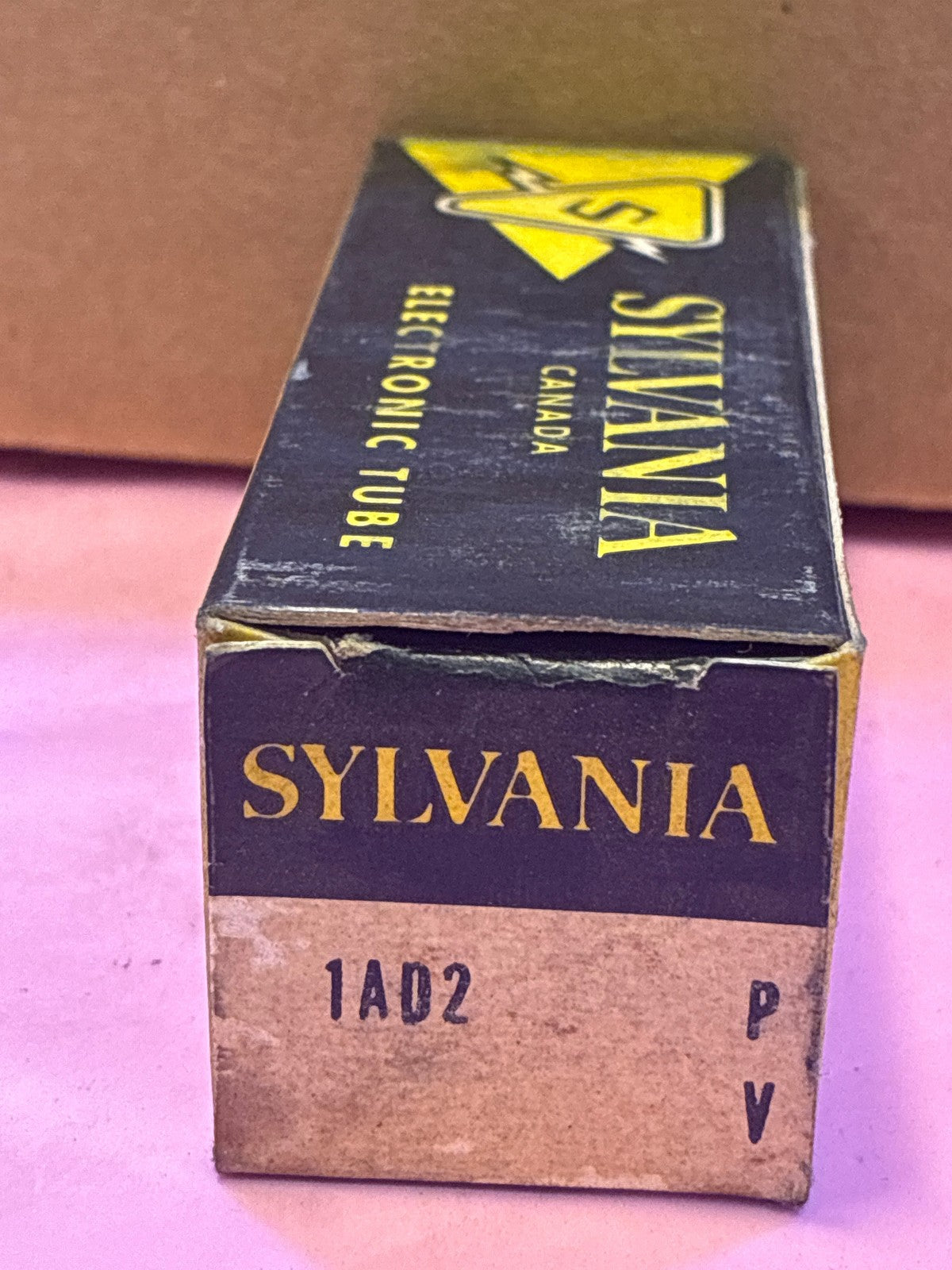 🔥 Sylvania Canada 1AD2 Vintage Electronic Vacuum Tube in Original Box