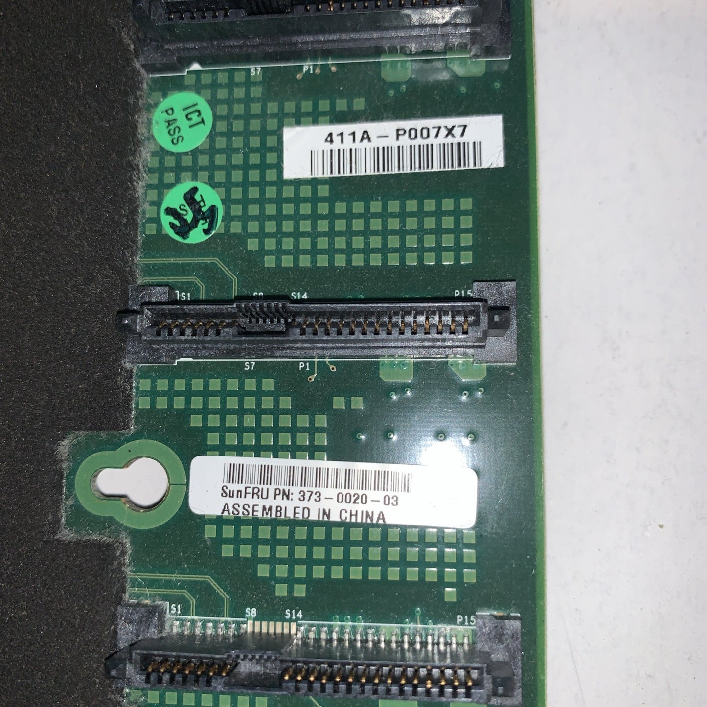 Sun ultra 25 Tower  Hard Drive Connector