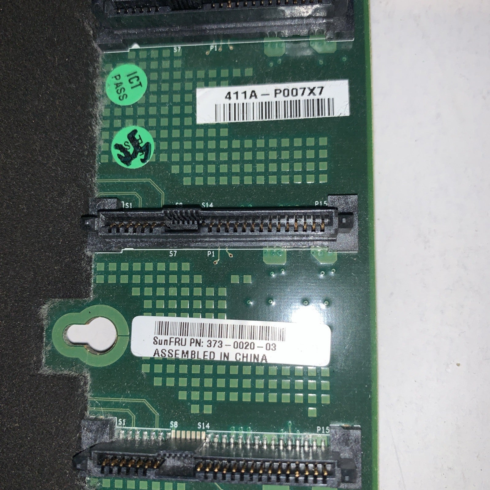 Sun ultra 25 Tower  Hard Drive Connector