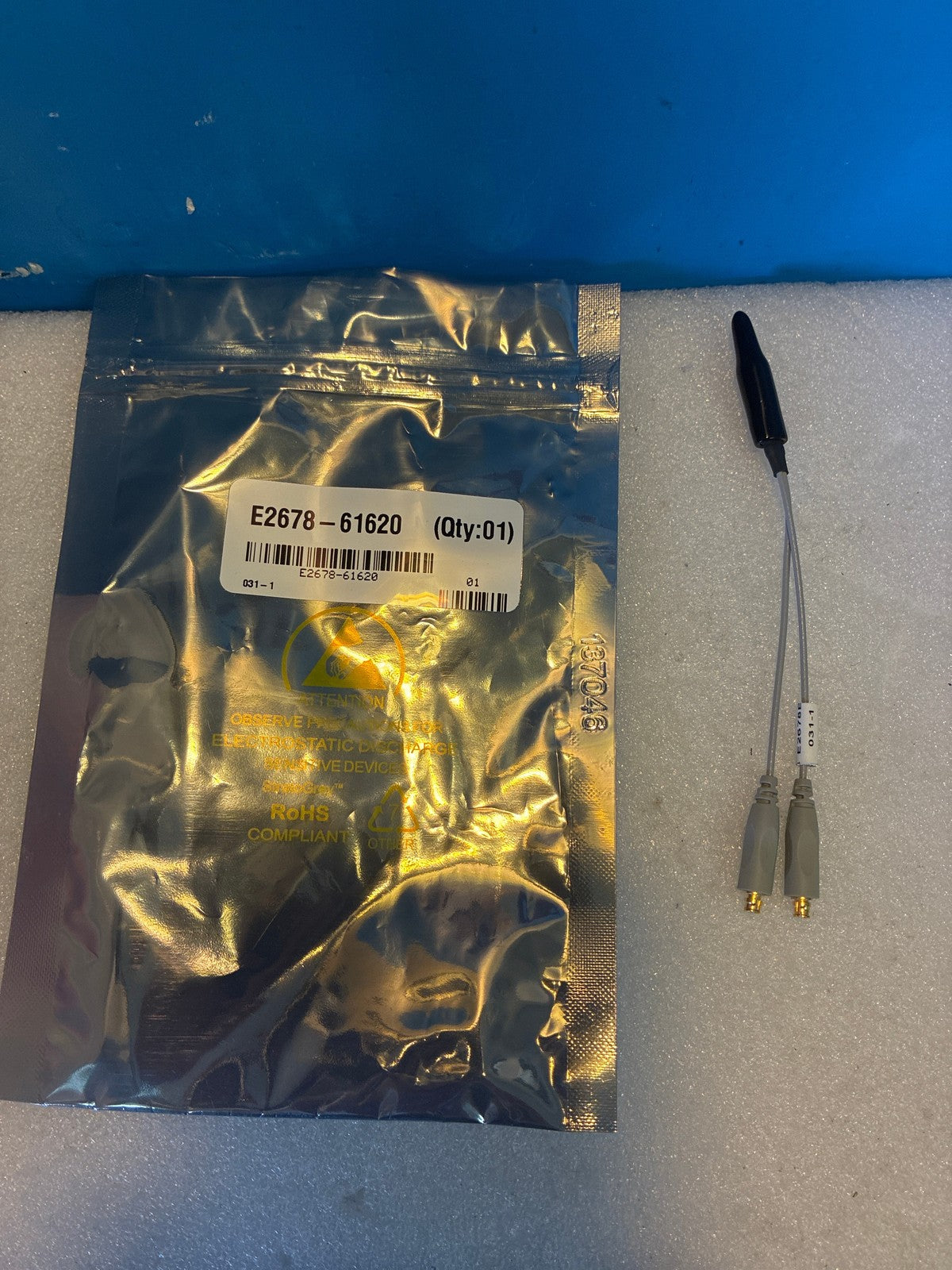 🔥 RF Antenna Cable Assembly E2678-61620 SMA Gold Y-Splitter Whip Stub