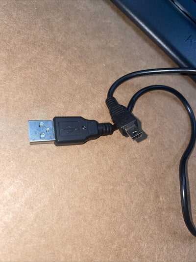 Kuno Small Size USB Keyboard (Like New  with Bag)