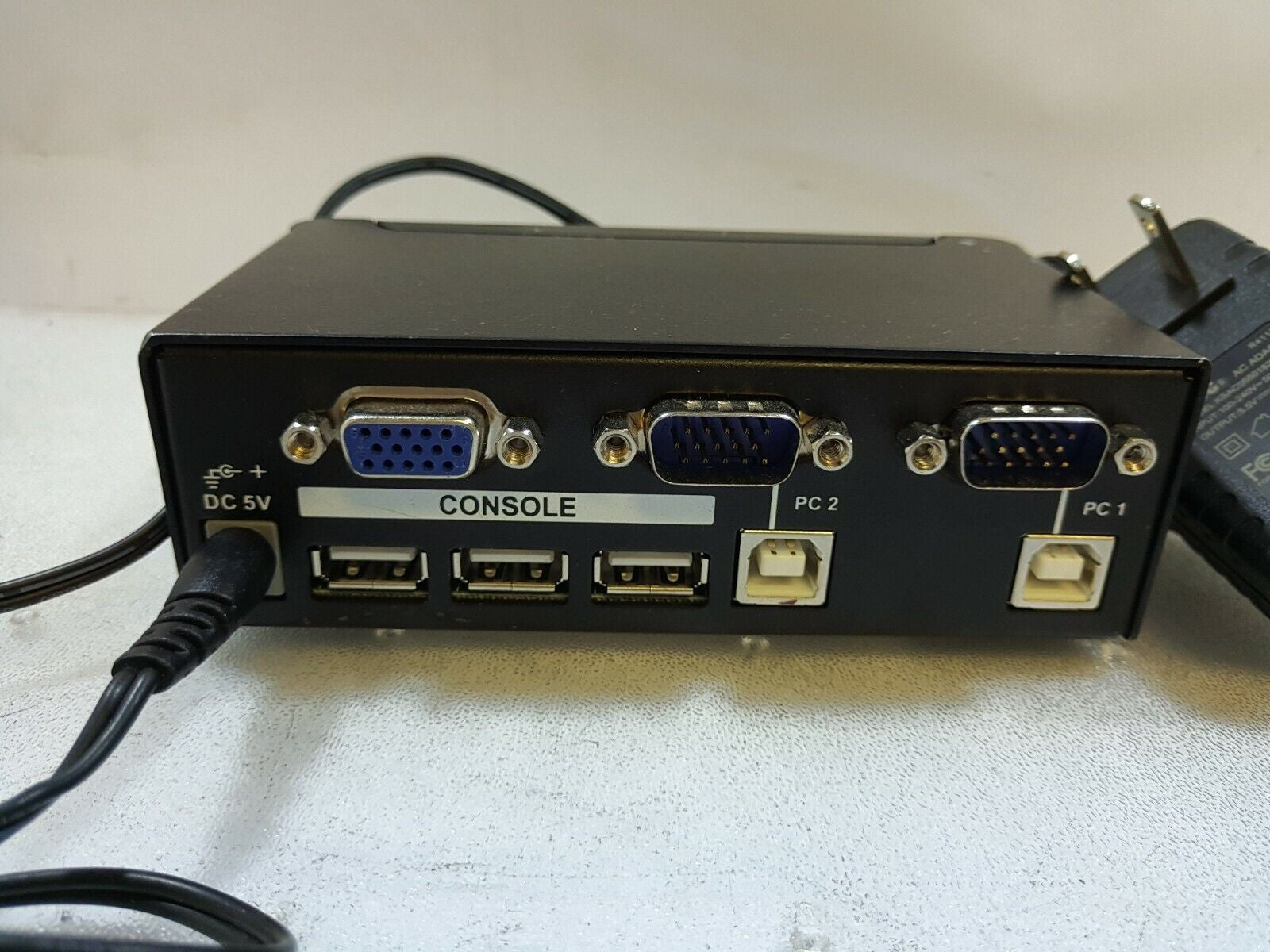 - StarTech Starview 2-Port USB KVM Switch SV231USB with adapter