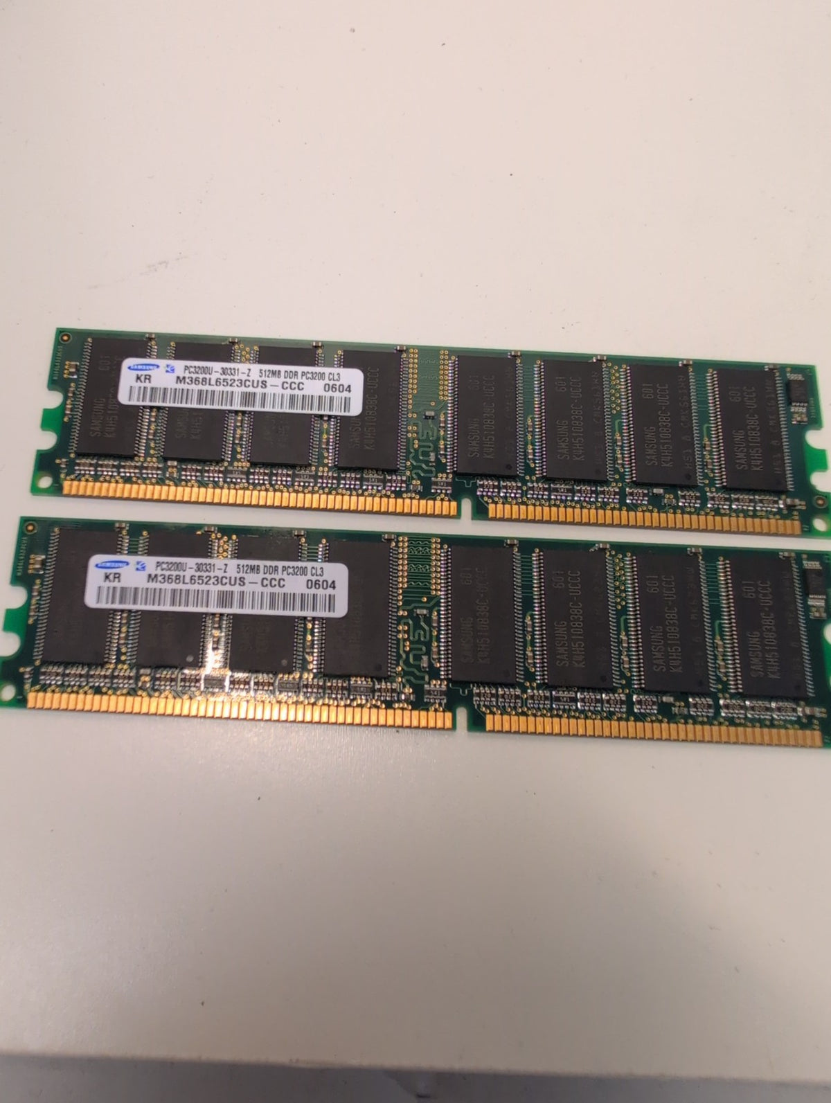 Samsung M368L6523CUS-CCC 512MB DDR PC3200 CL3 184-Pin DIMM RAM Matched Pair -