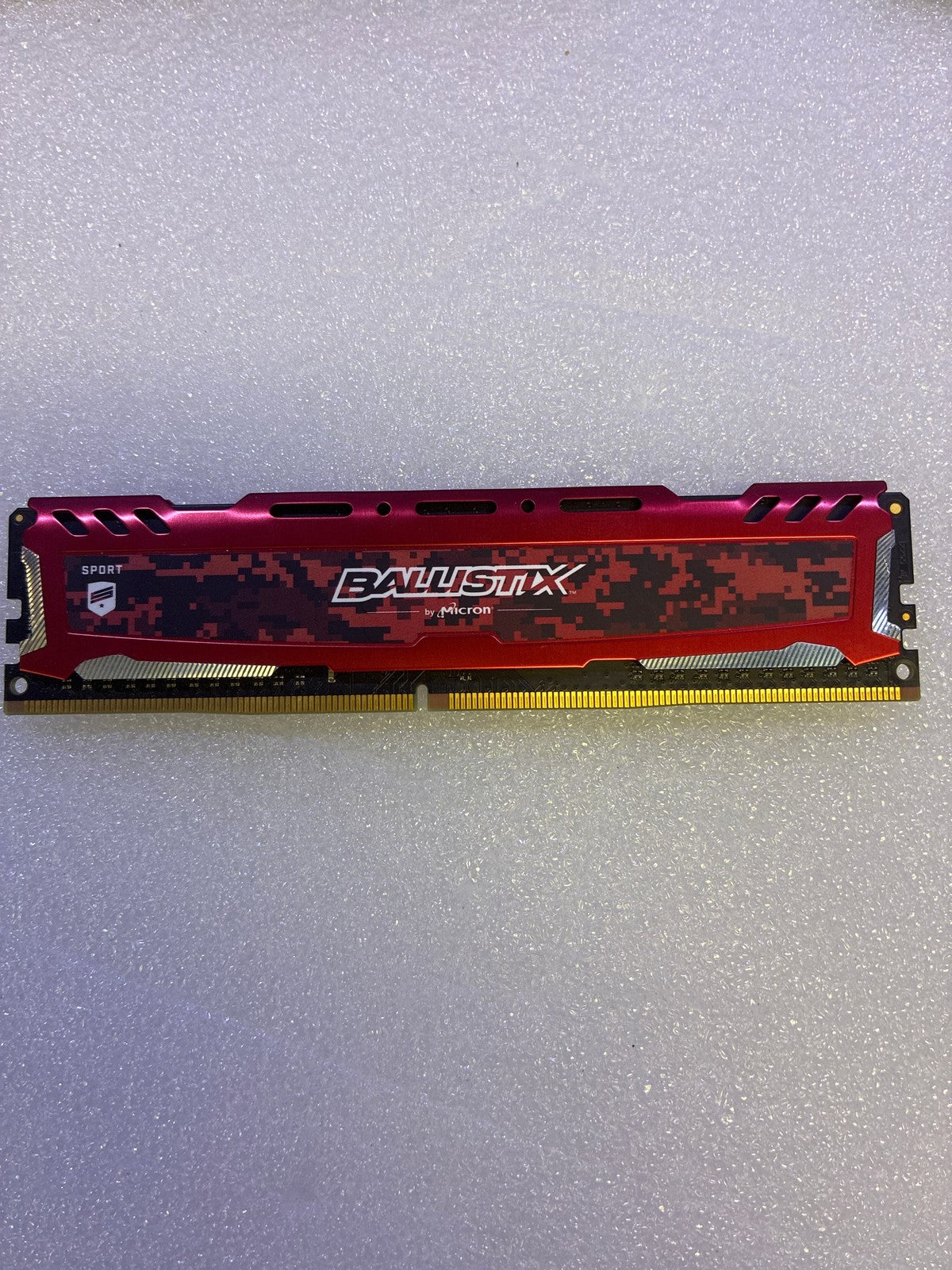 🔥 Ballistix Sport LT 4GB DDR4-2400 CL16 Desktop DIMM Red BLS4G4D240FSE