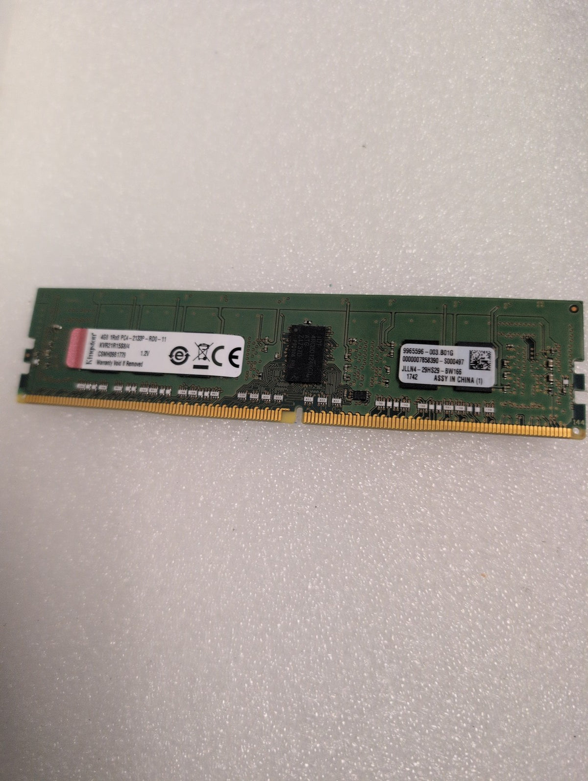 🎸 Kingston 4GB DDR4 ECC Registered SERVER RAM KVR21R15S8/4 PC4-2133P