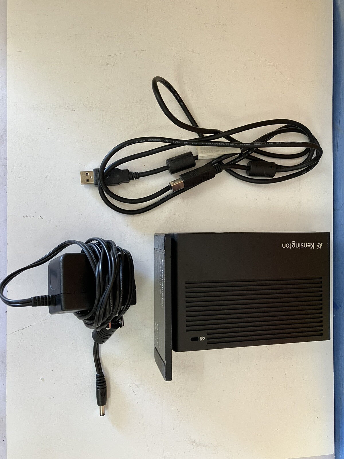 ~ Kensington Universal Docking Station USB DVI Ethernet M01065 W/ AC &USB Cable