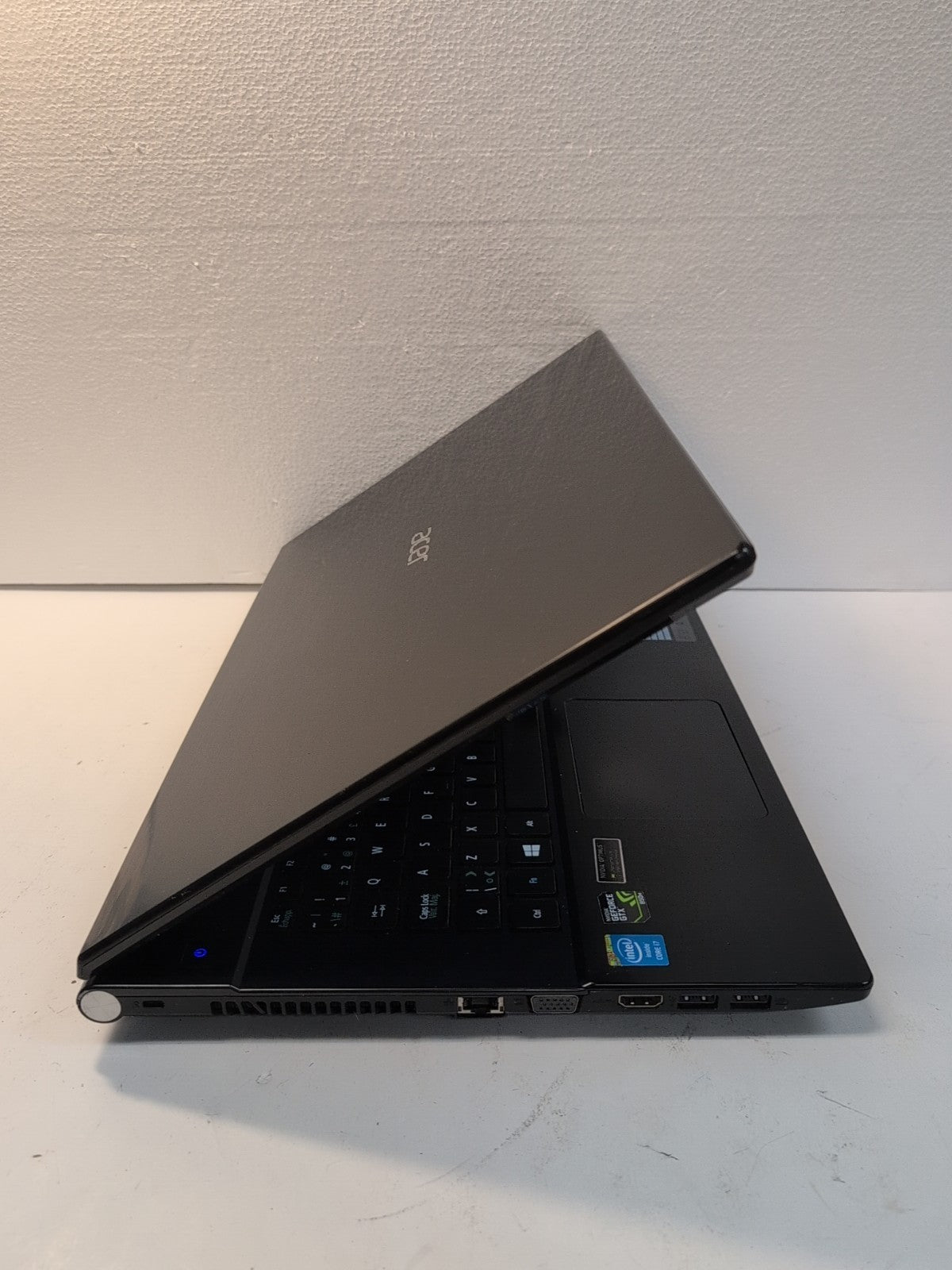 (AS IS) Acer Aspire V3-772G 17" Laptop Intel i7-4712MQ 2.30GHz/ 4GB RAM/NO HDD -
