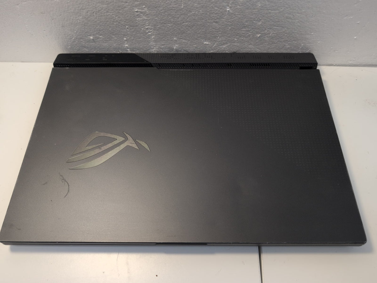 🎸 ASUS ROG Strix G513 Gaming Laptop Ryzen 7 4800H/16GB/512GB SSD/RTX 3050 READ
