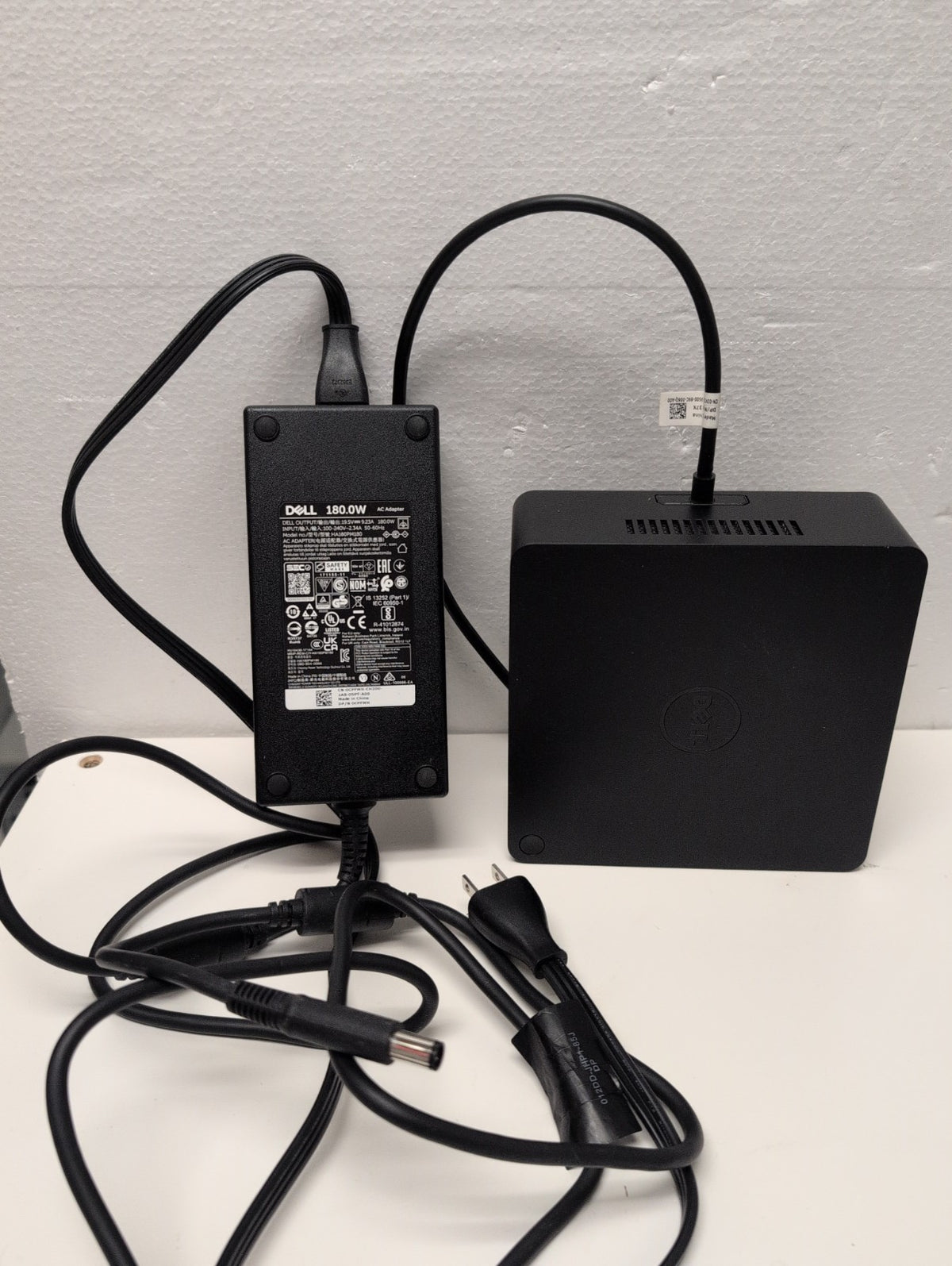 🔥 Dell TB16 K16A Thunderbolt Docking Station USB-C w/ 180W Adapter  (READ) -