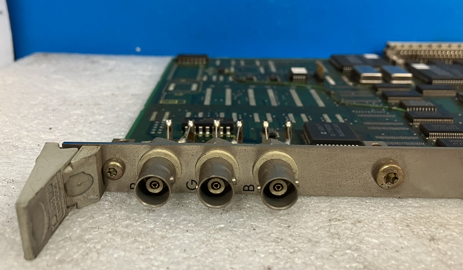~ SIEMENS Erzeugnisstand 570 548 9102.00 Circuit Board w/ Altera EPM7096LC84 -15