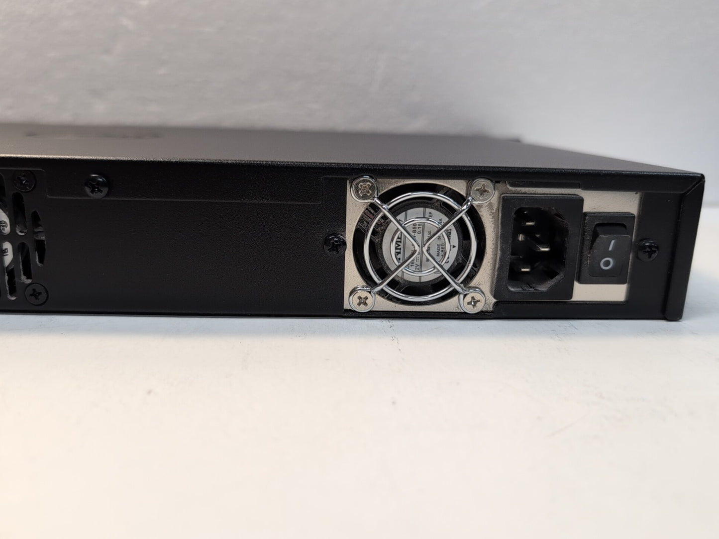 🔥 SonicWALL NSA 2600 1RK29 8-Port Gigabit Network Security Firewall Appliance -