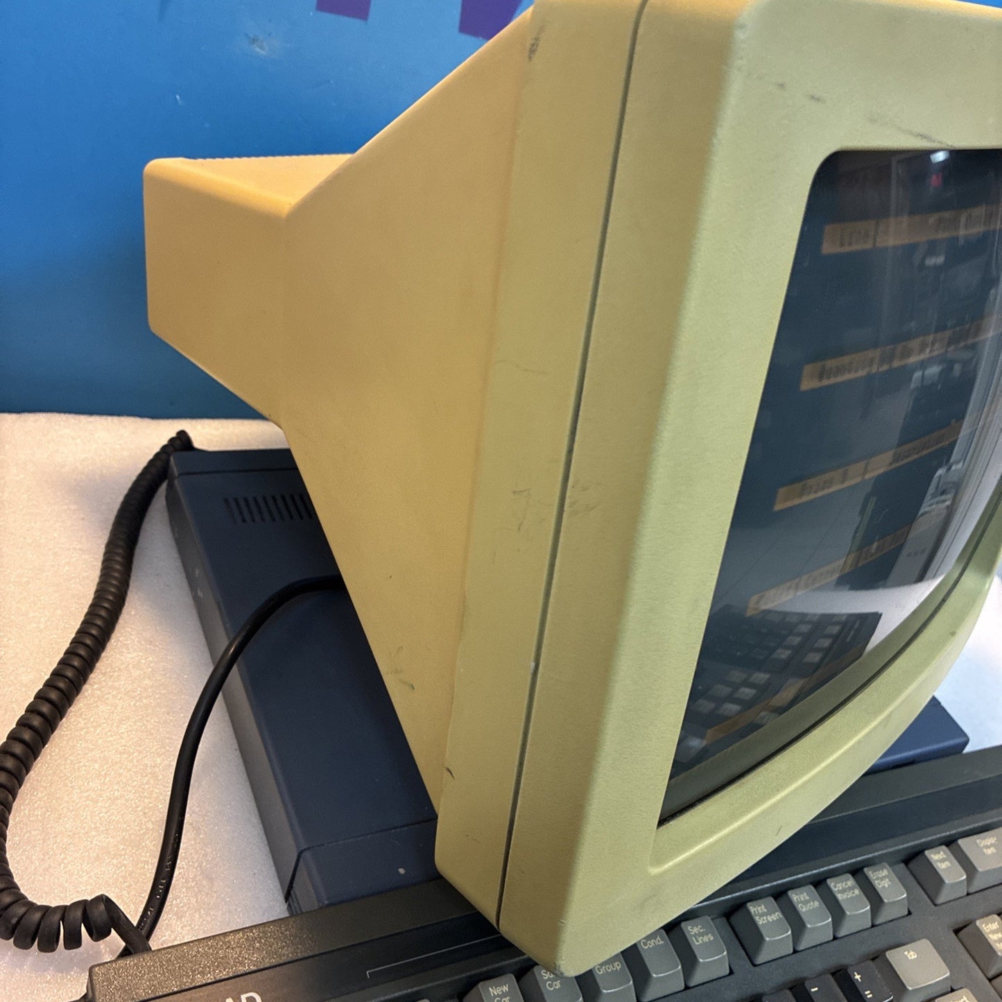 🔥 Vintage TRIAD Model 210 CRT Serial Terminal RS232 Screen Computer + Keyboard