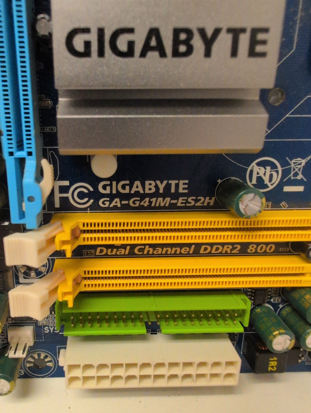 🎸 Gigabyte GA-G41M-ES2H LGA775 Motherboard with Intel Core 2 Duo E7600 CPU