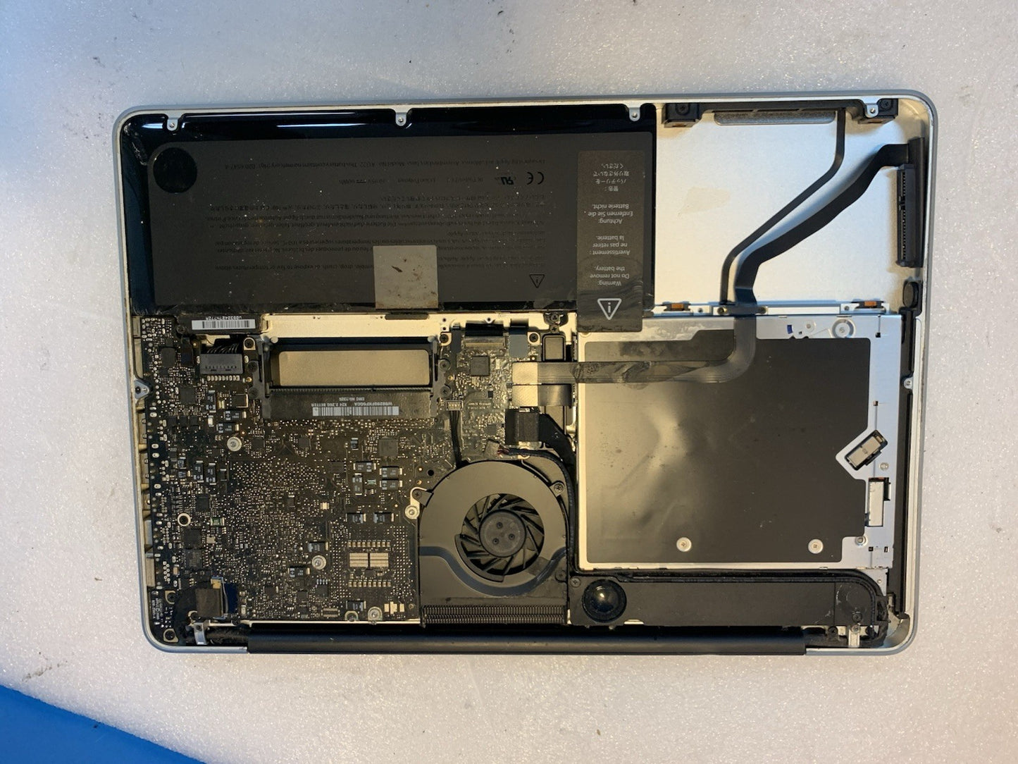 🔥 13'' Apple Mid-2009 MacBook Pro Core 2 Duo P7550 2.26GHZ motherboard parts
