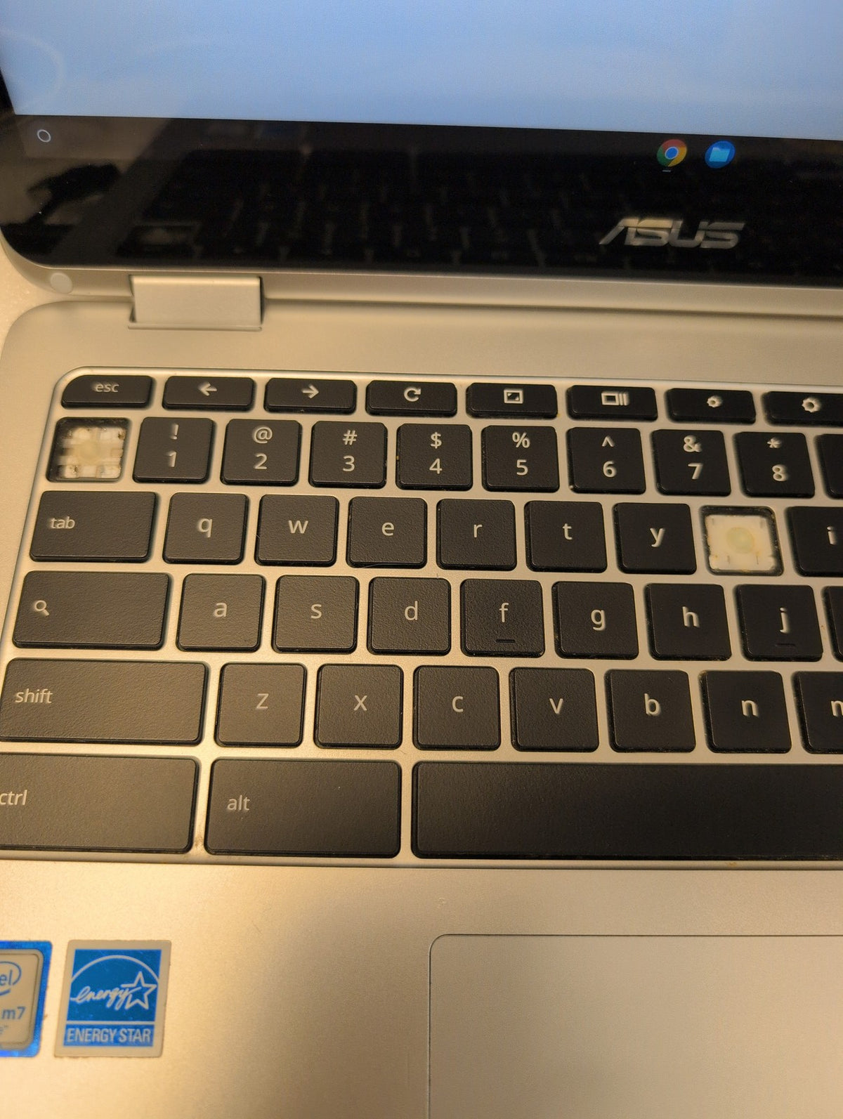 🎸 ASUS Chromebook Flip C302C 12.5" Intel Core m7-6Y75 /8GB RAM /NO AC (READ)