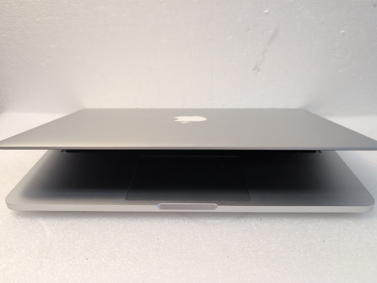 🎸 Apple MacBook Pro 13" A1502 Retina 2015 i5-2.7GHz/ 8GB /128GB SSD （No AC）