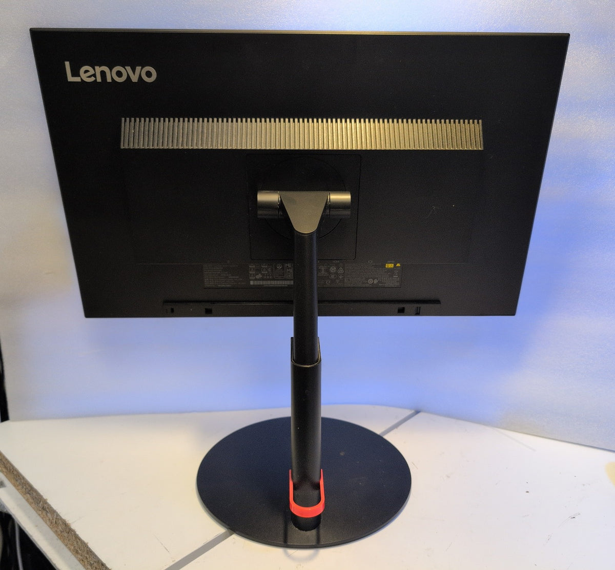🎸 Lenovo ThinkVision T24i-10 23.8" Full HD LED Monitor DisplayPort HDMI VGA