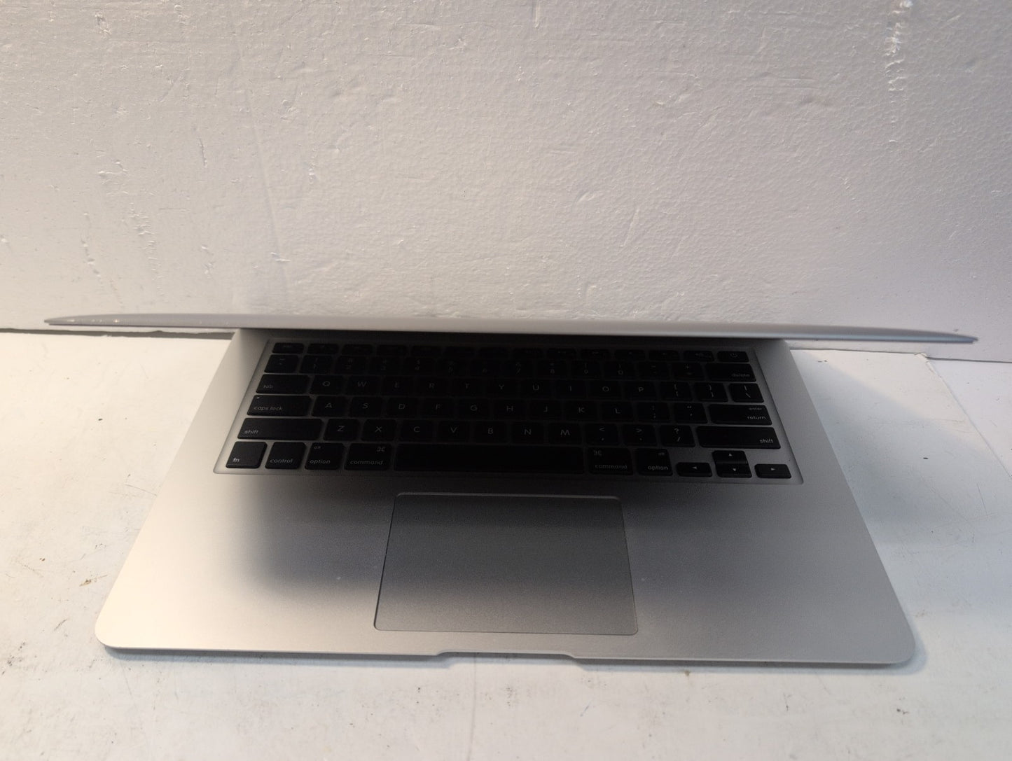 (NICE) Apple MacBook Air 2015 A1466 13.3"/i5-1.6GHz/8GB/256G SSD/10. 13(NO AC) -