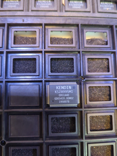 - NEW 20PCS KENDIN KSZ8995MI  PQFP128 LOGIC ICs SWITCH 5-PORT 10/100