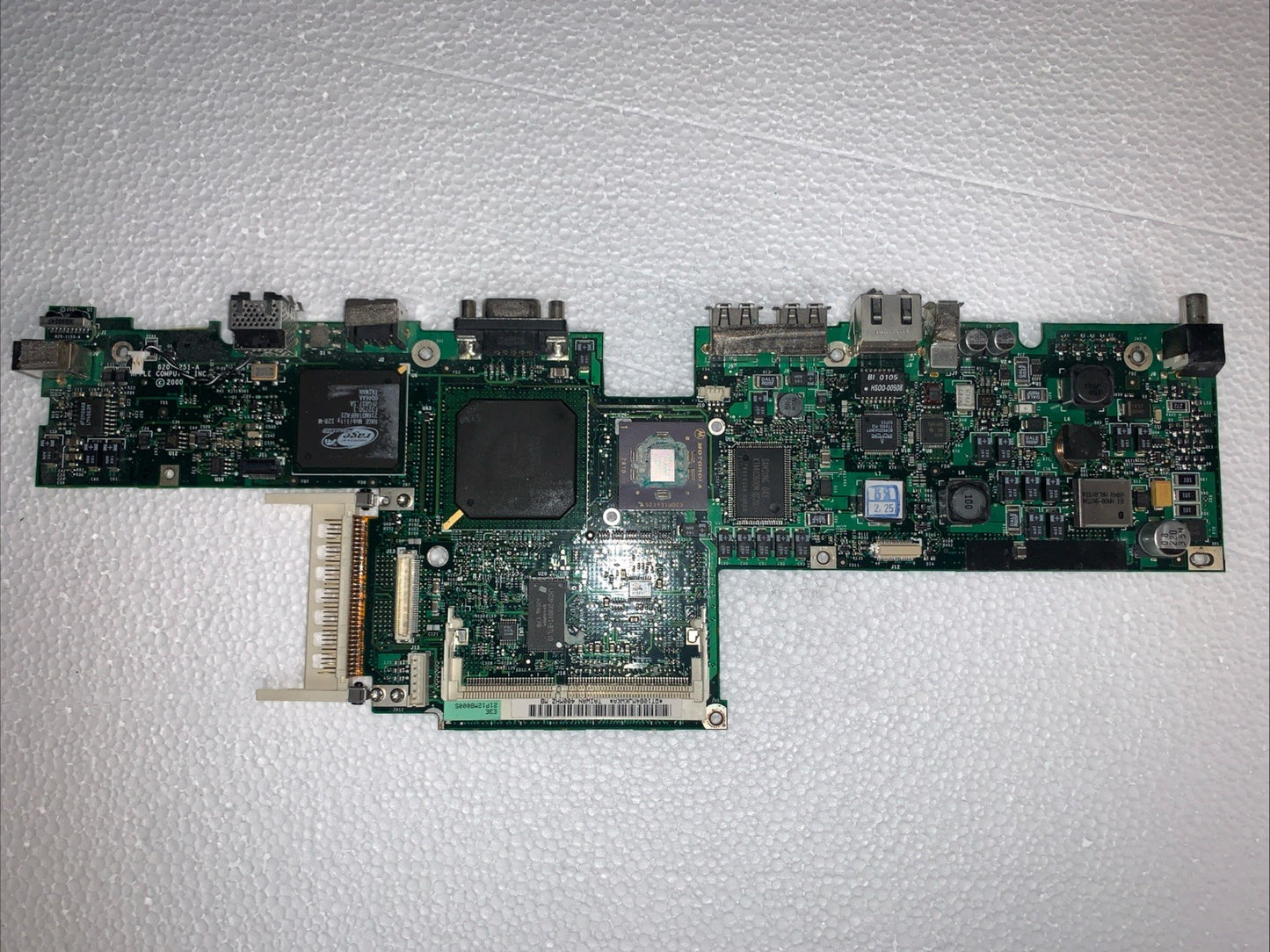 Apple PowerBook G4 Titanium 15" Laptop M5884 mainboard w/CPU 400mhz~533mhz