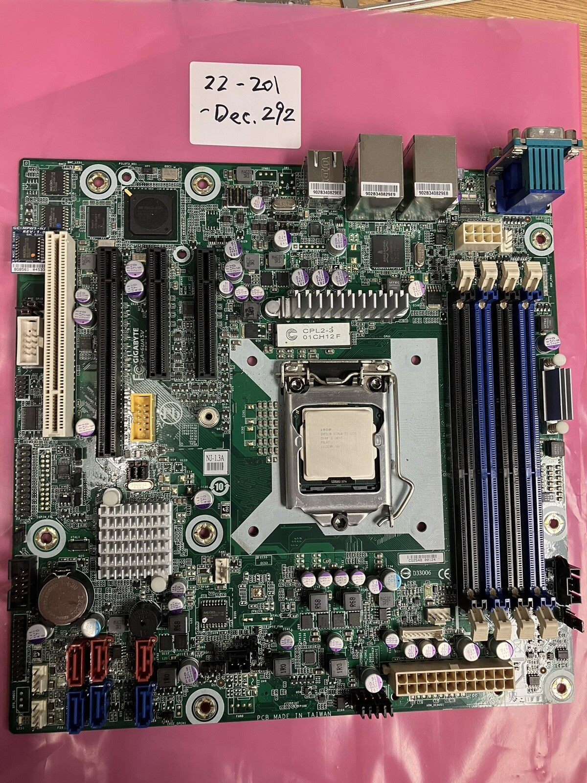 GIGABYTE GA-6UASV Rev: 1.3 LGA 1155 Motherboard W/ Intel Xeon E3-1220 & Shield