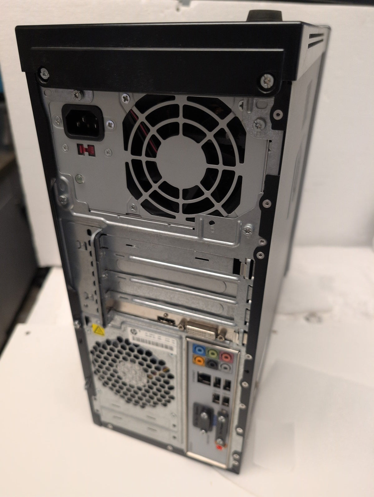 🎸 HP Pavilion Elite HPE-500f Desktop AMD Phenom II X6 1045T 8GB 80GB HDD WinXP