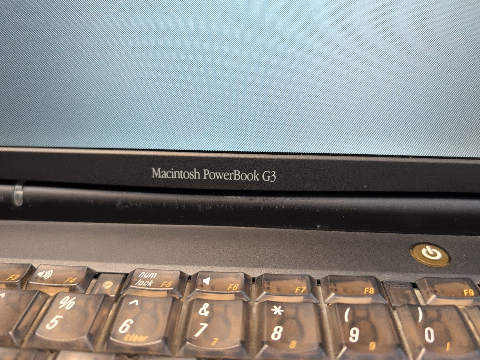 🔥 Apple Macintosh PowerBook G3 Laptop With AC Adapter  (NO OS,  READ) -