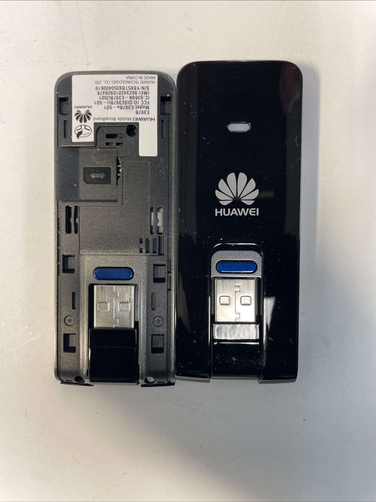lot of 2 Huawei Mobile Broadband LTE USB Modem E397B（one lid missed） +