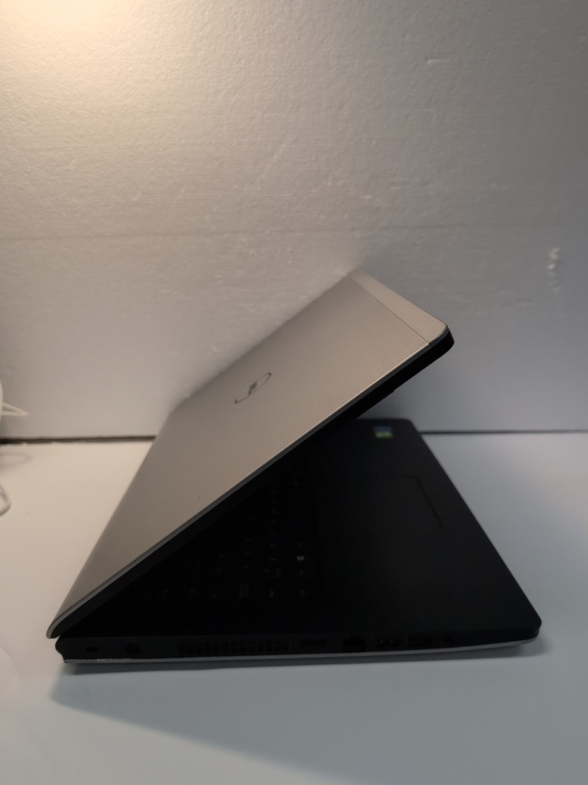 🔥 (For Parts,  No Display ) DELL P26E 17" Laptop INTEL i7 CPU (NO RAM/HDD/AC) -