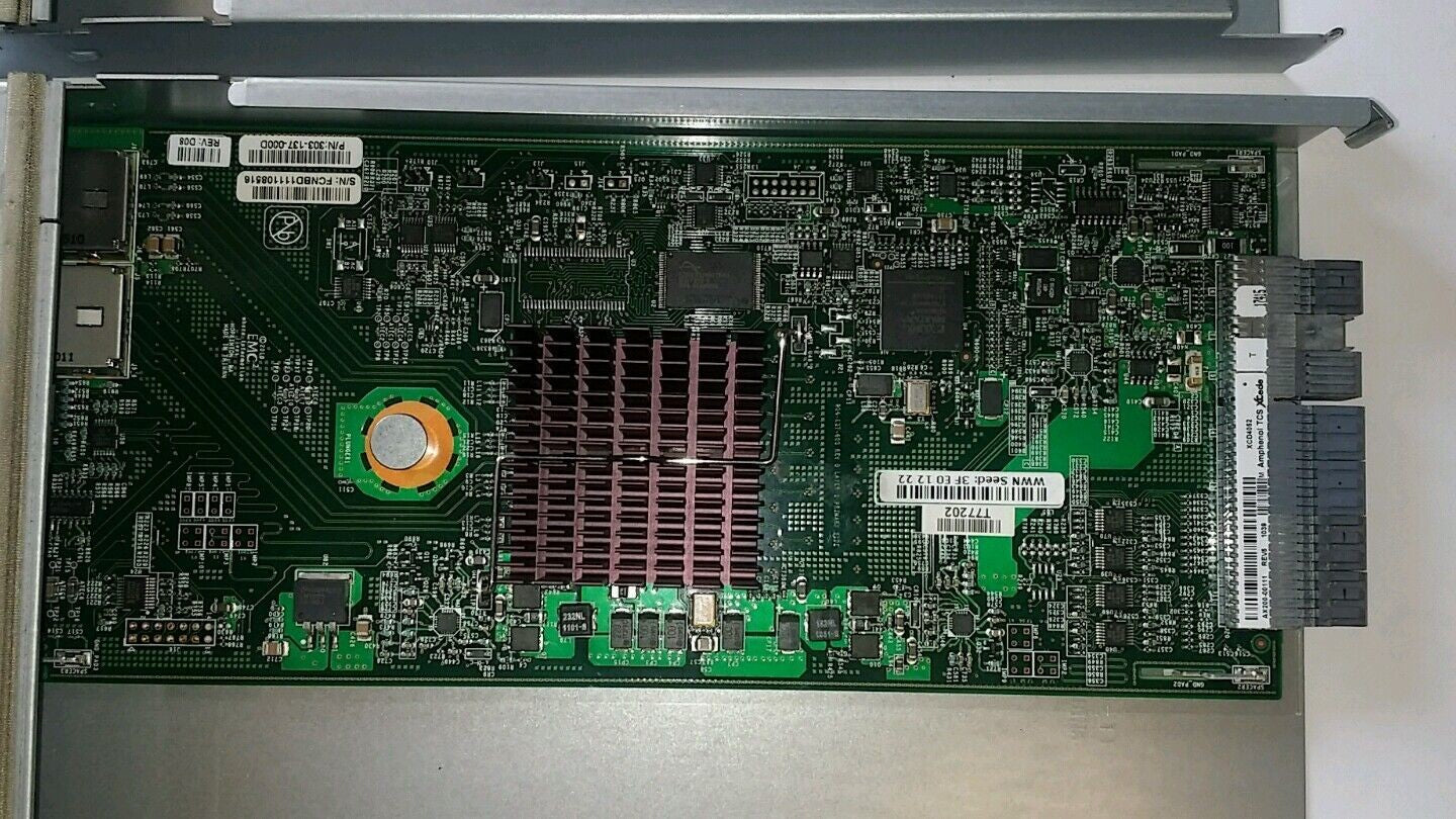1 x EMC 303-137-000D DAE VNXe3100 / VNXe3150 Link Controller Card Module 