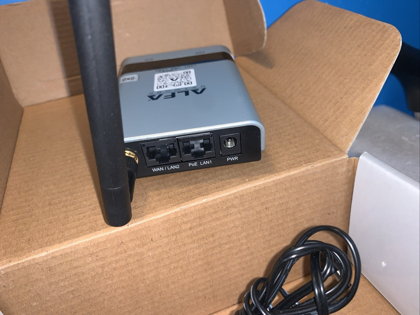 🔥 ALFA R36A 4G WiFi Router USB Extender High Power Outdoor w/ Antenna