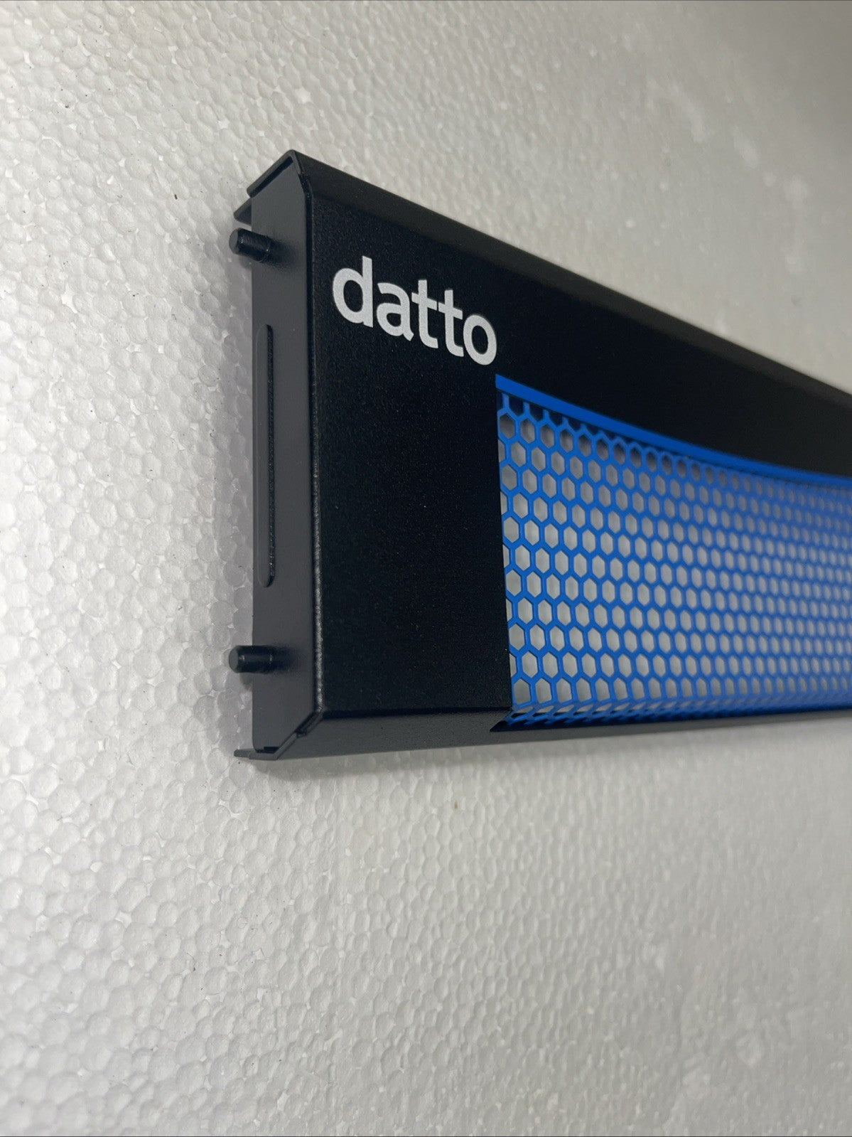 🔥 Datto 3 Server face plate - 386-23808-3000A01923