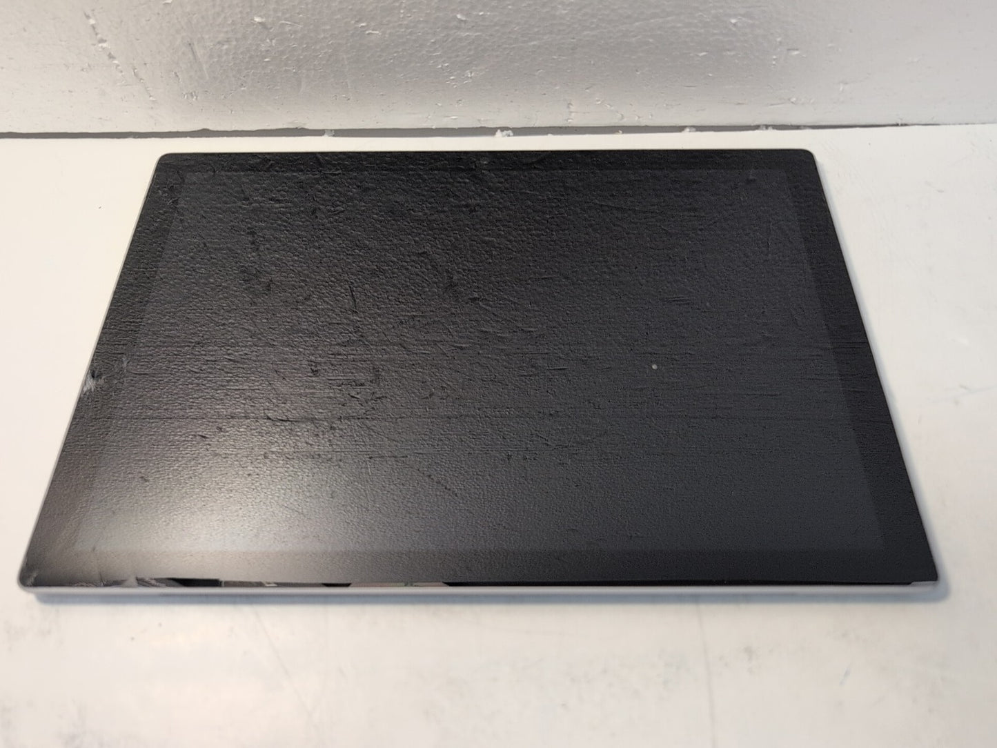 🔥 (Cracked,  SSD issue, AS IS) Microsoft Surface Pro 7 1866 / 8GB RAM -