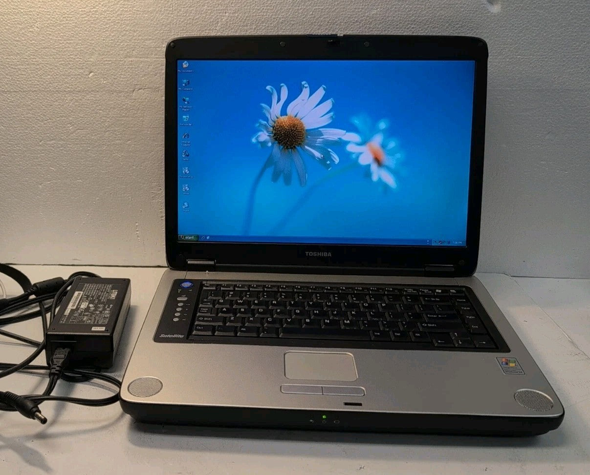 🔥 NICE TOSHIBA SATELLITE A70 15" Laptop Pentium 4 3.06GHz/512MB/40GB HD/winXP -