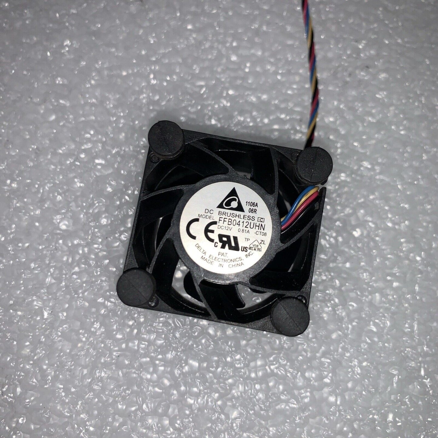 Pair of  Delta 12V 0.57A FFB0412UHN 4-Pin 17500RPM 40x40x28mm Fan