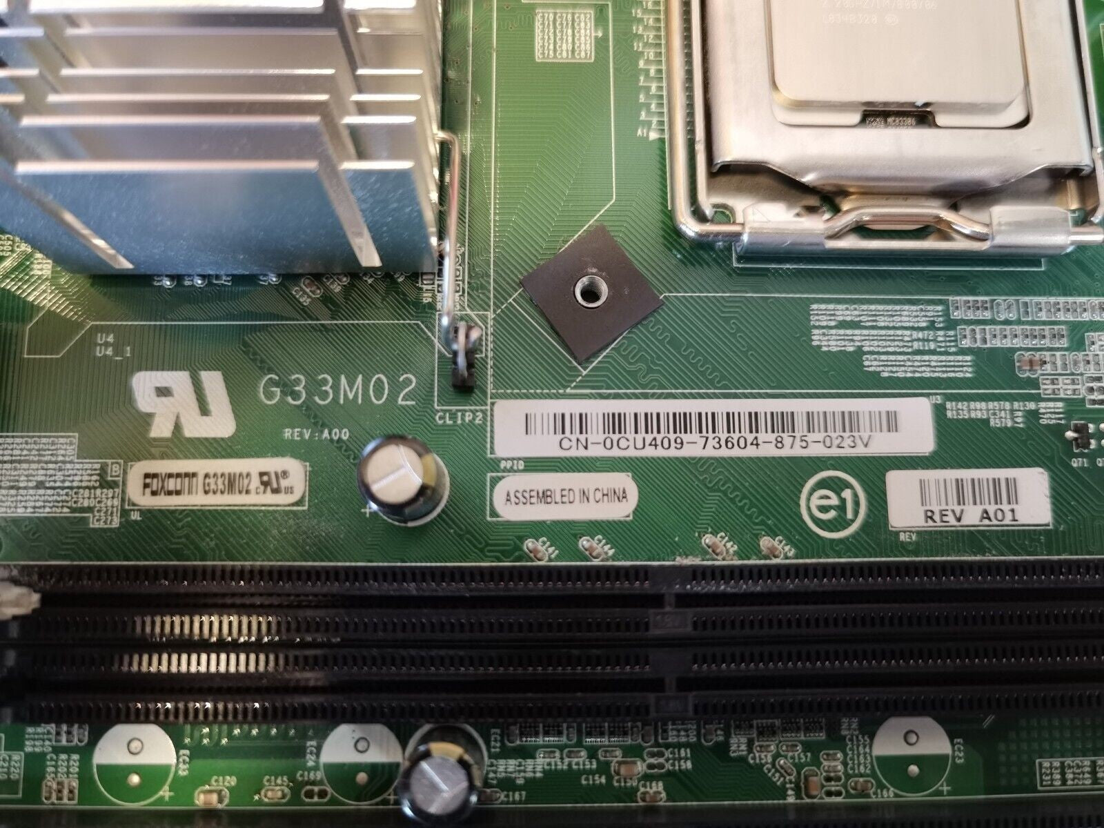 $ Dell Motherboard CN-0CU409-73604-875-023V /w CPU E2200