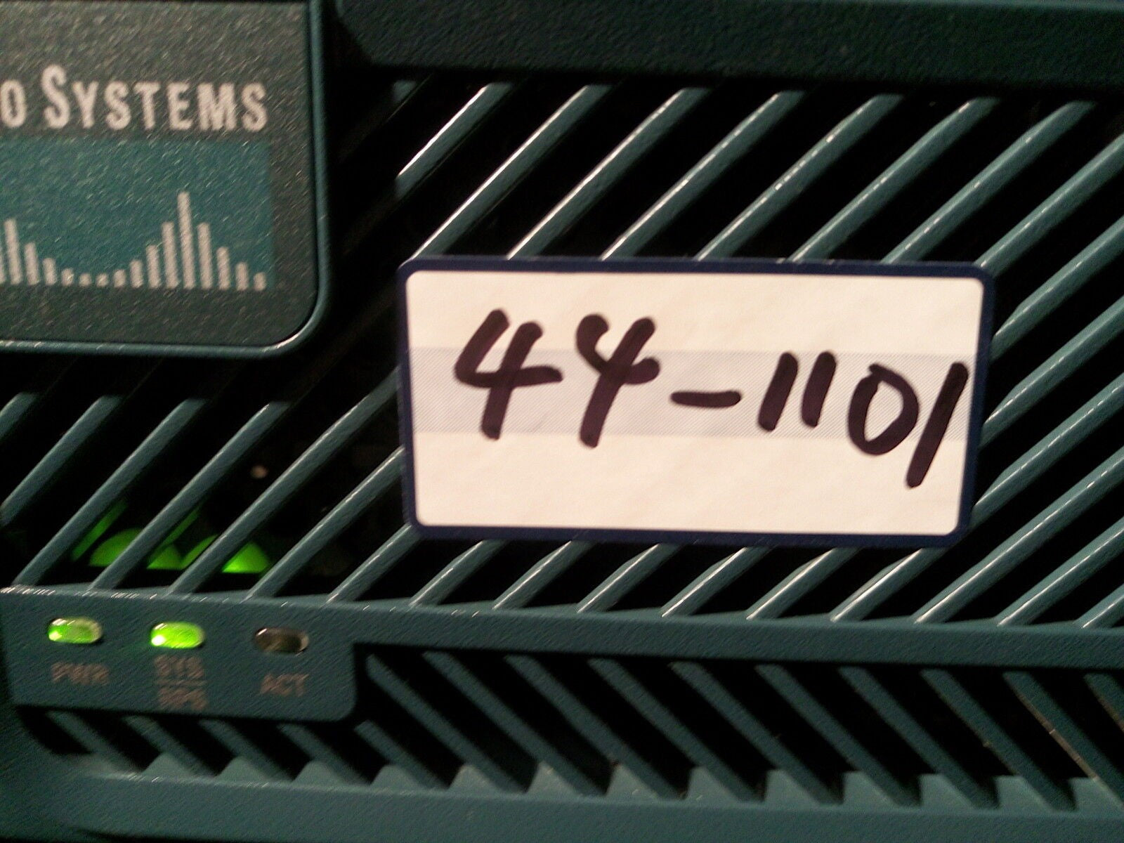 1 x CISCO ASA 5505 SECURTY APPLIANCE ASA5505 w/ 10 User Base License