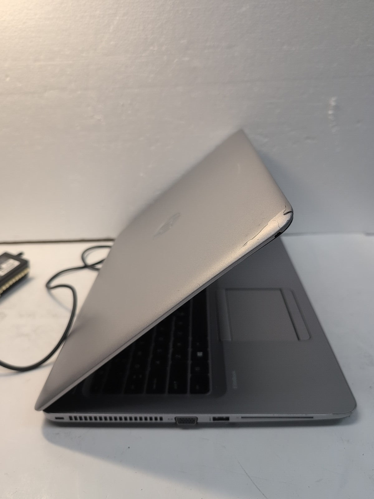 🔥 HP EliteBook  850 G3 15.6" Laptop  i5-6200U/8GB Ram/256GB SSD/ Win11 (Read) -