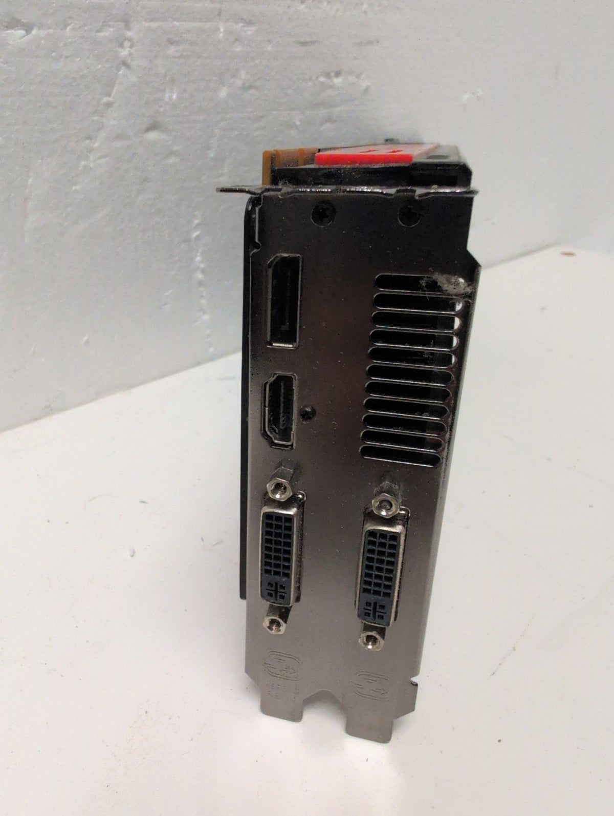 🎸 ATI Radeon HD 5870 2GB Graphics Card ATI-102-C00101(B) DVI HDMI DP