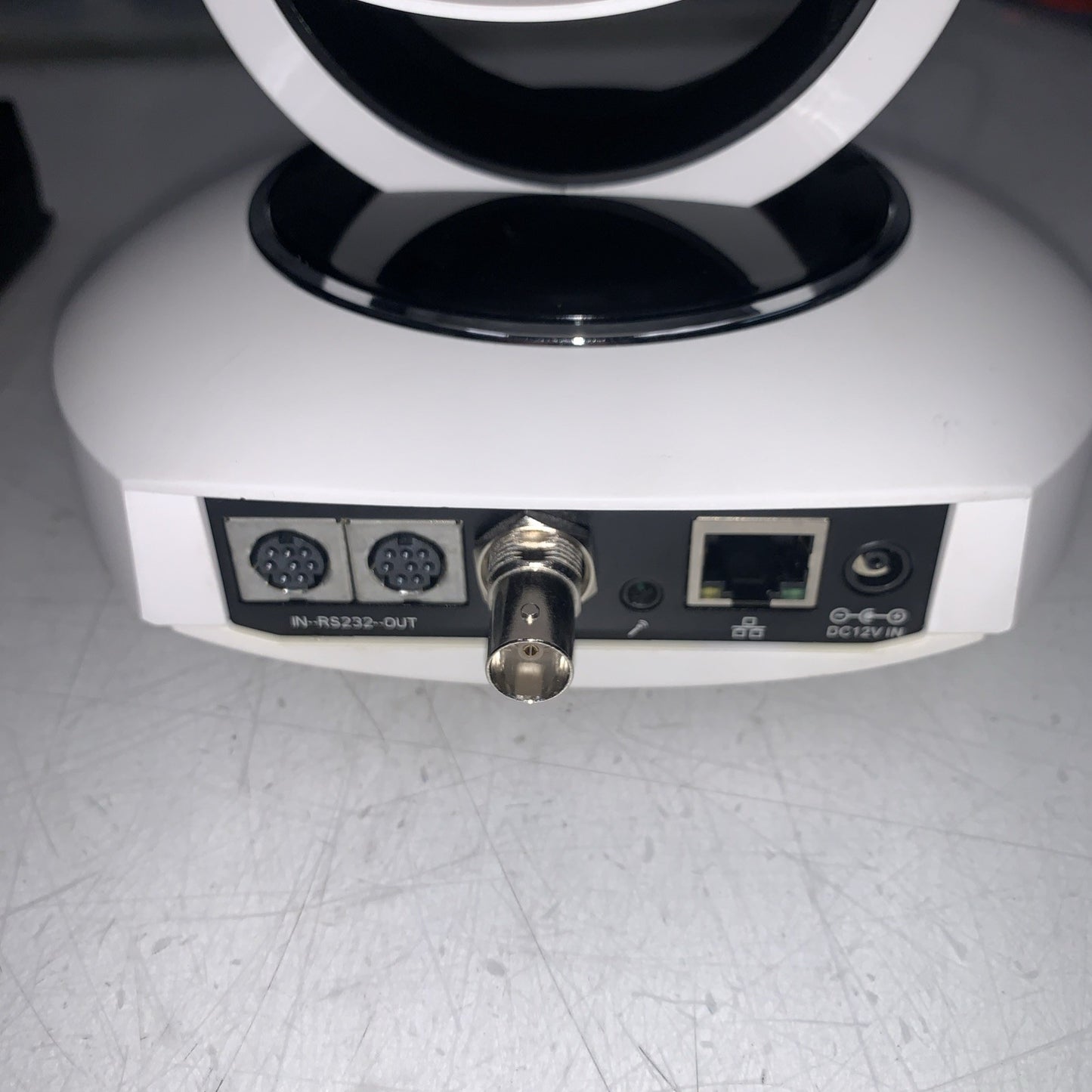 AViPAS AV-1280W SDI PoE PTZ Camera with Poe adapter (as is)