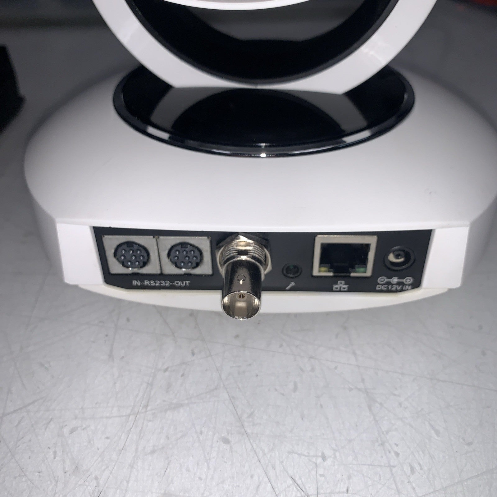 AViPAS AV-1280W SDI PoE PTZ Camera with Poe adapter (as is)