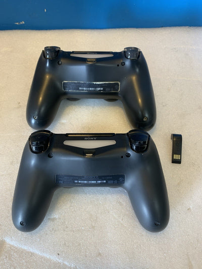 🔥 2x Genuine Sony PS4 DualShock 4 Controllers CUH-ZCT1U Black