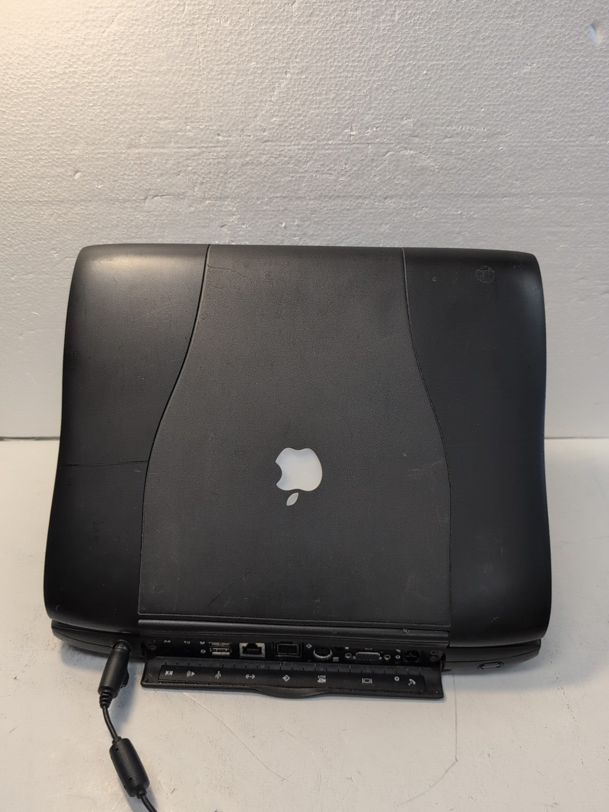 🔥 Apple Macintosh PowerBook G3 Laptop With AC Adapter  (NO OS,  READ) -