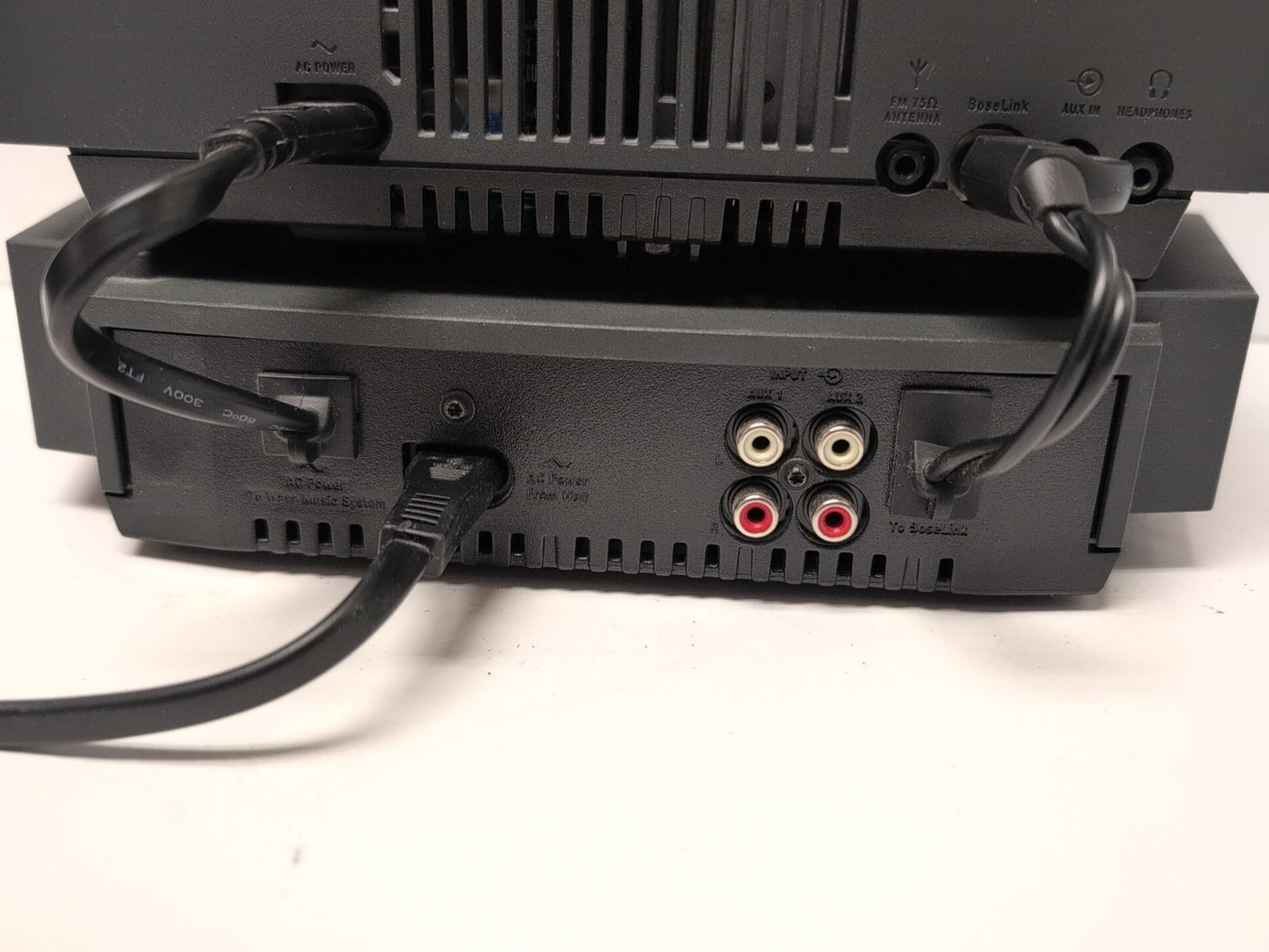 BOSE Wave Music System Set (AWRCCH + Milti-CD Changer Accessory) - repair use