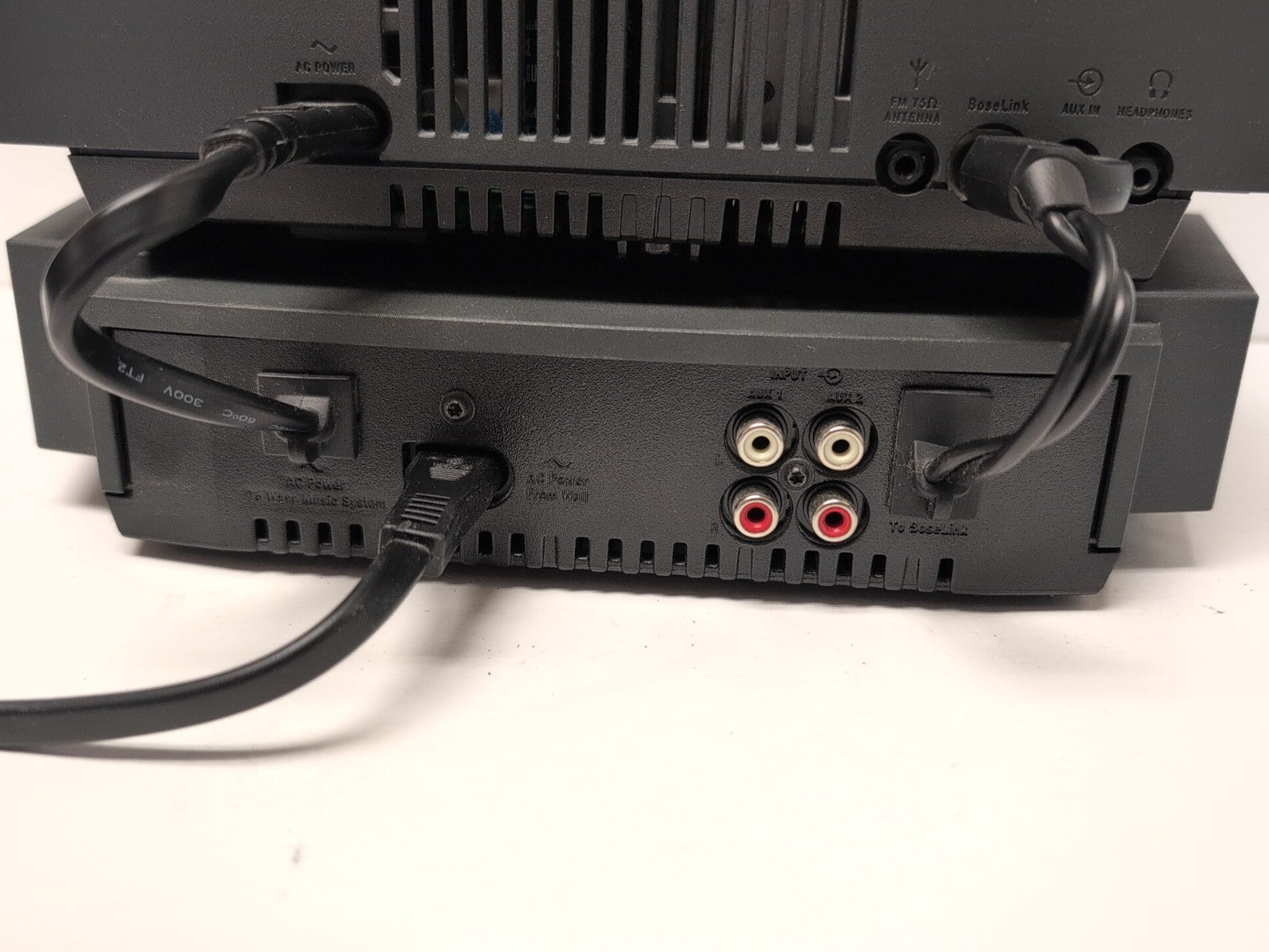 BOSE Wave Music System Set (AWRCCH + Milti-CD Changer Accessory) - repair use