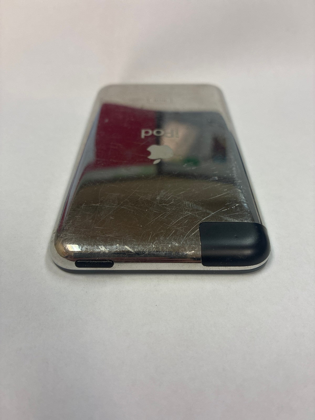 🔥 Apple iPod Touch 1st Generation MA623C 8GB Silver MP3 Player